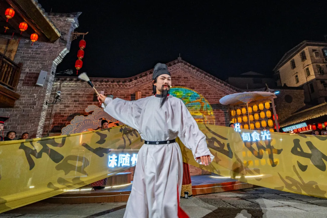 2025新春首秀 | 《戌时·随州》陶醉式情景夜游，，，，邀您共觅随州千年文脉！