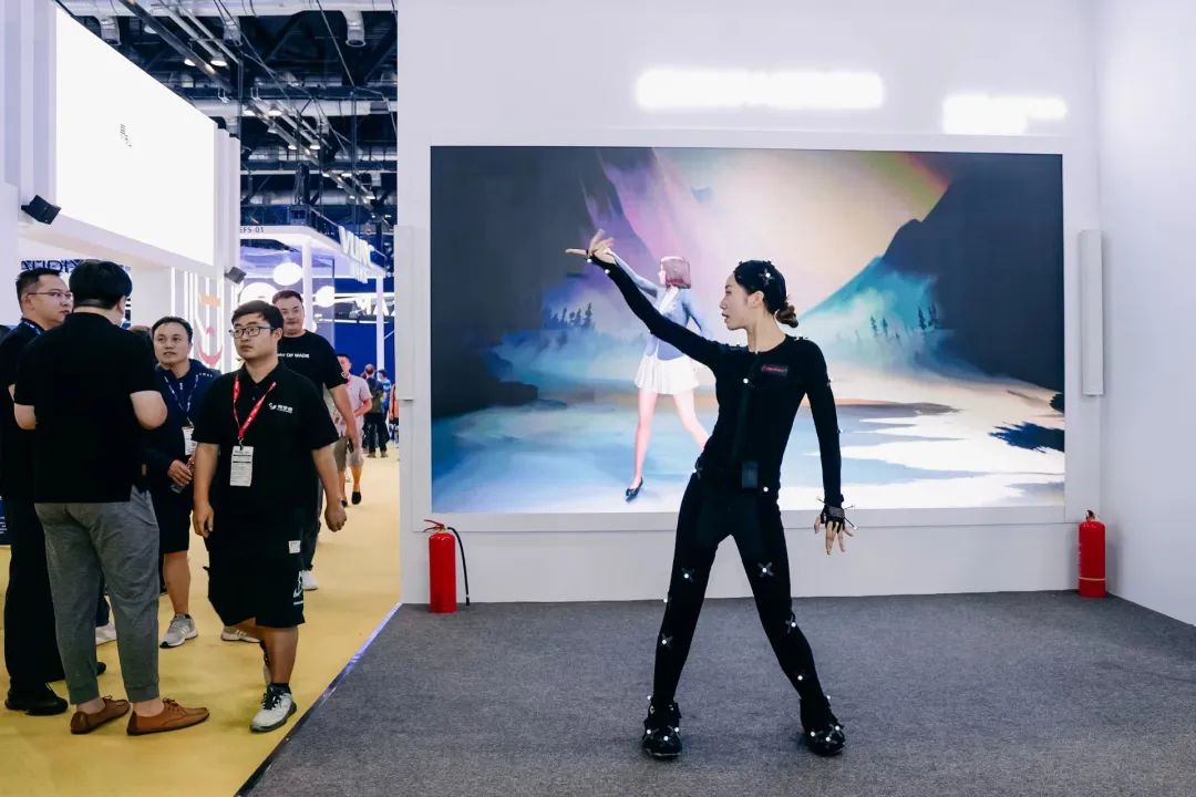 “AI+智能显示”引领未来 壹定发新品InfoComm展大放异彩