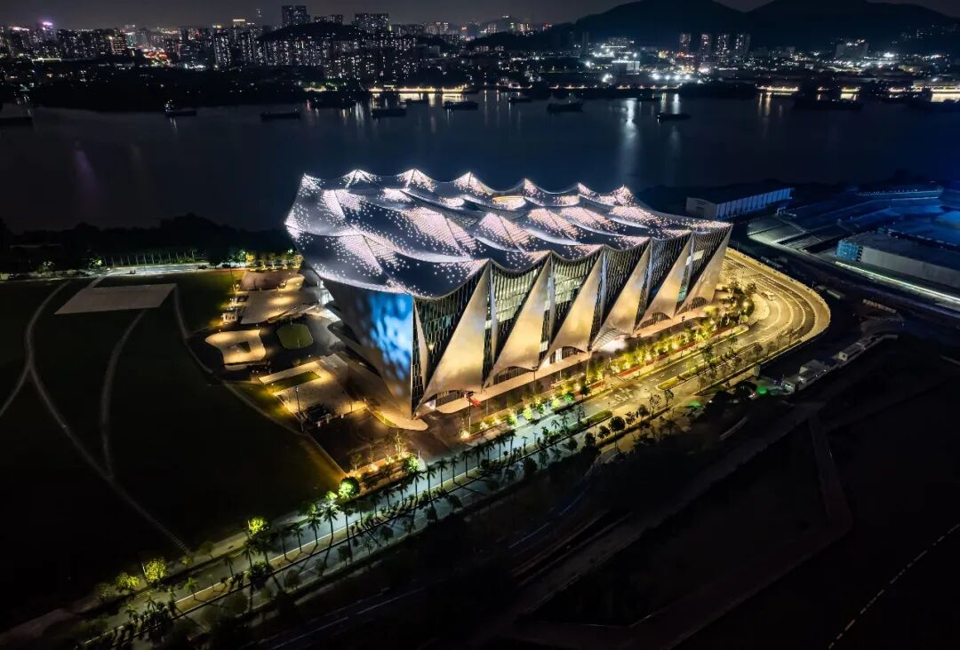 南沙地标+1！壹定发助力大湾区科学礼堂周全亮相，，，，点亮珠江科创夜